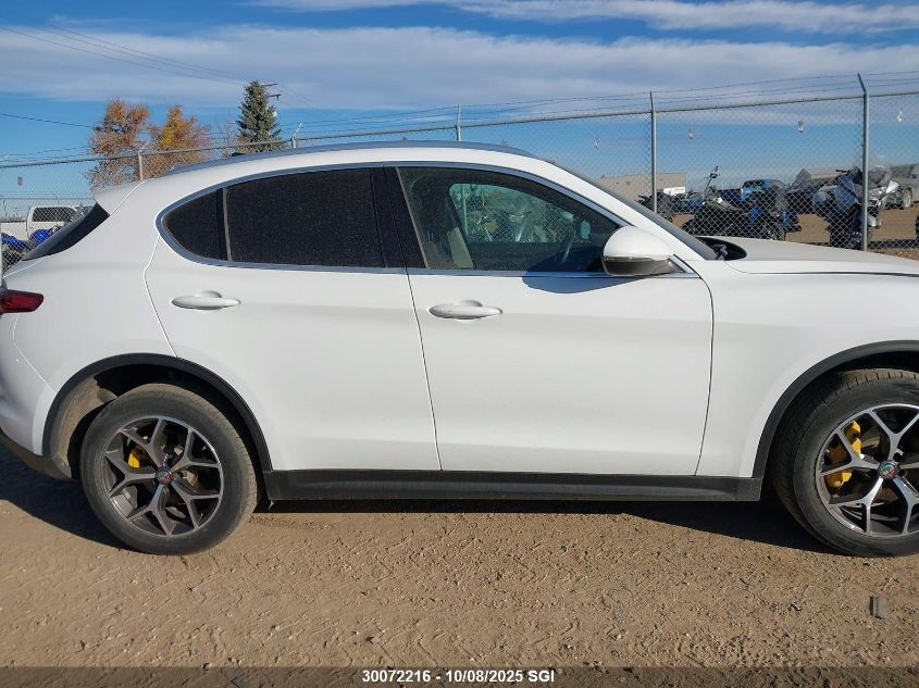 2018 Alfa Romeo Stelvio Ti VIN: ZASFAKBN9J7C05070 Lot: 30072216