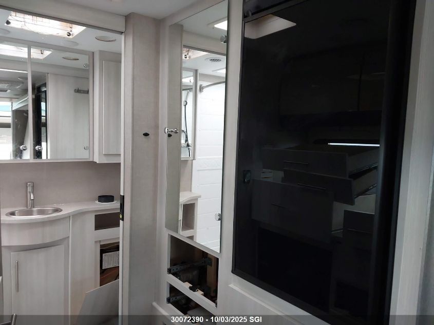 2021 Ford Transit T-350 Hd VIN: 1FDRU8PG7MKA00452 Lot: 30072390