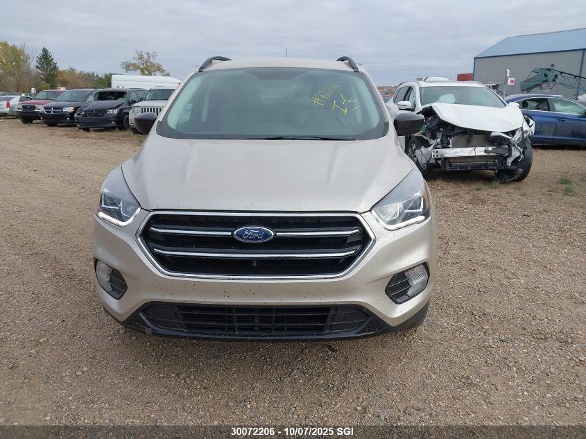 2018 Ford Escape Se VIN: 1FMCU9GDXJUC93202 Lot: 30072206