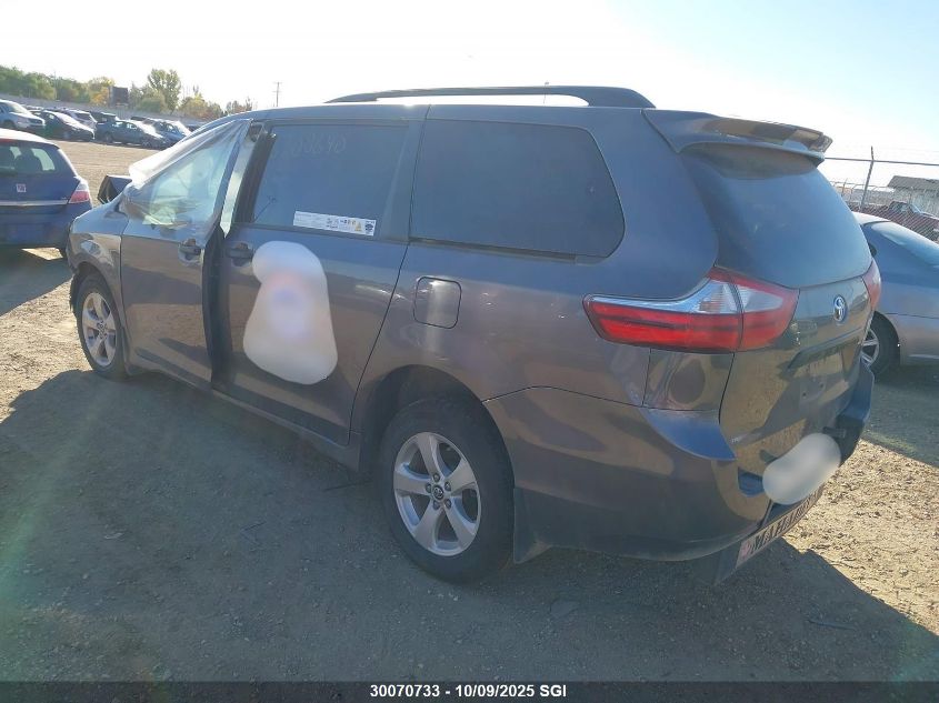 2019 Toyota Sienna VIN: 5TDZZ3DC1KS009082 Lot: 30070733