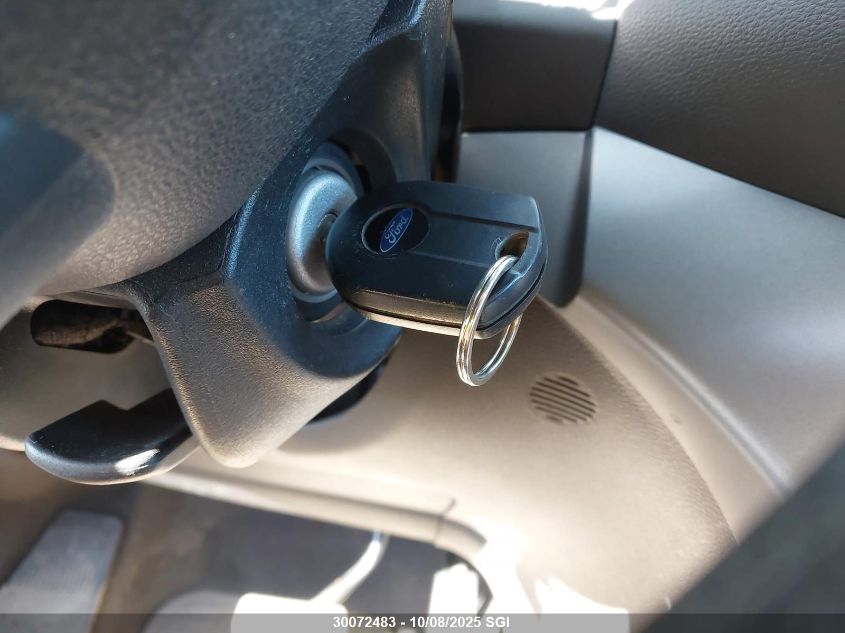 2017 Ford Escape Se VIN: 1FMCU9GDXHUC68715 Lot: 30072483