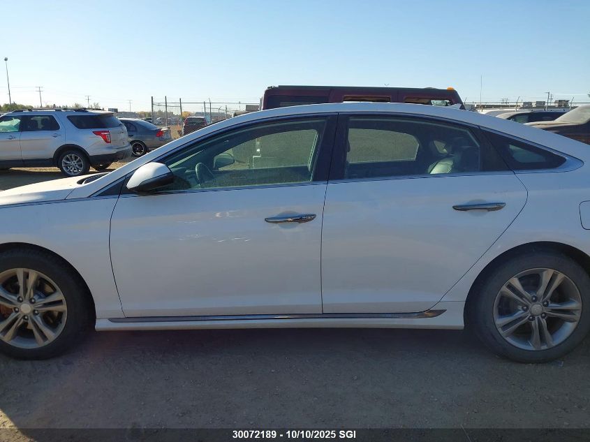 2018 Hyundai Sonata Sport/Limited/Sel VIN: 5NPE34AF1JH677800 Lot: 30072189