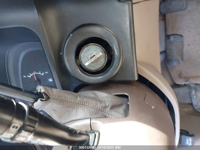 2000 Toyota Sienna Ce VIN: 4T3ZF19C2YU306620 Lot: 30071286