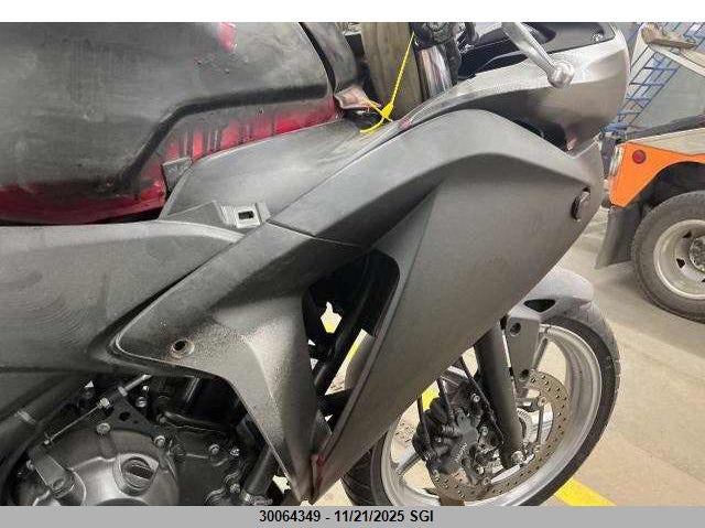 2012 Honda Cbr250 R VIN: MLHMC4124C5300290 Lot: 30064349