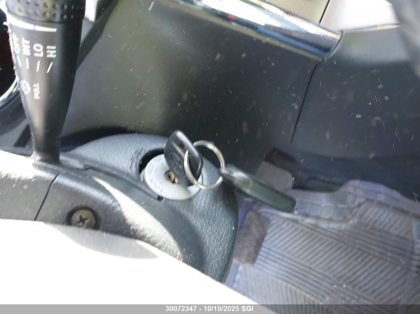 2003 Toyota Matrix Xr VIN: 2T1KR32E43C735874 Lot: 30072347