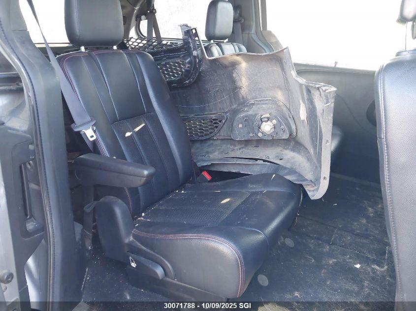 2016 Dodge Grand Caravan R/T VIN: 2C4RDGEG0GR107124 Lot: 30071788