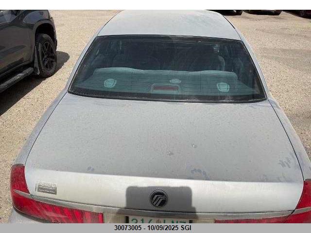 2000 Mercury Grand Marquis Gs VIN: 2MEFM74W9YX623991 Lot: 30073005