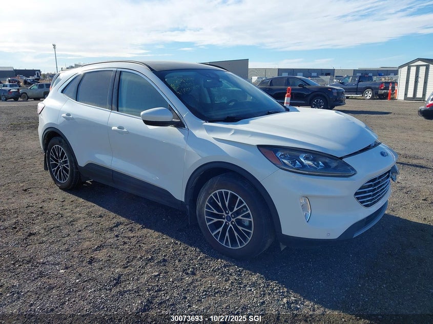 FORD ESCAPE TITANIUM