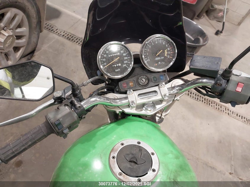 JKAZRDC17PA035738 1993 KAWASAKI ZR photo no. 7