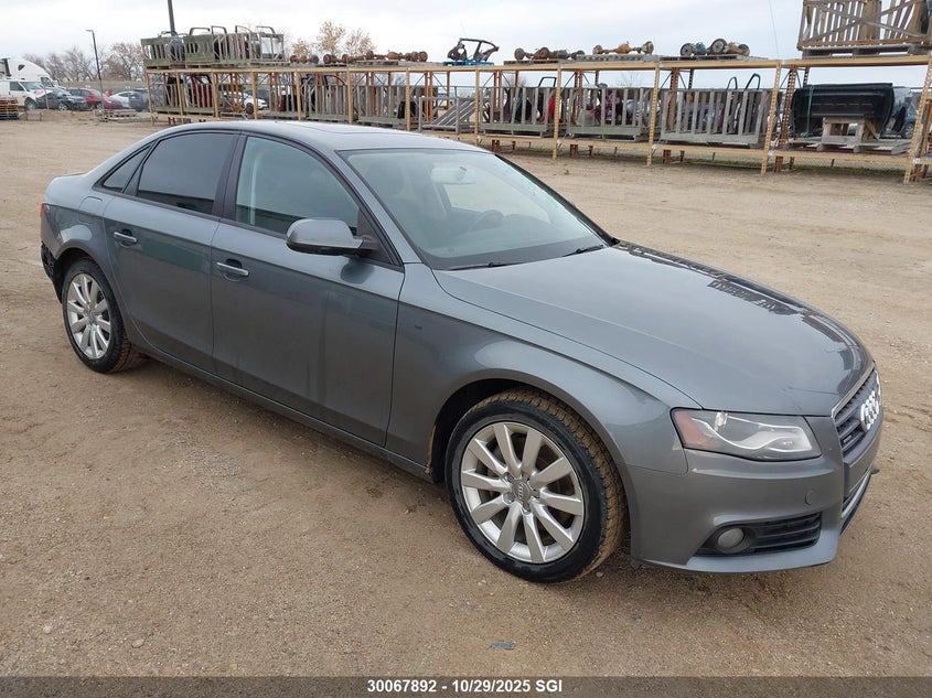 AUDI A4 PREMIUM
