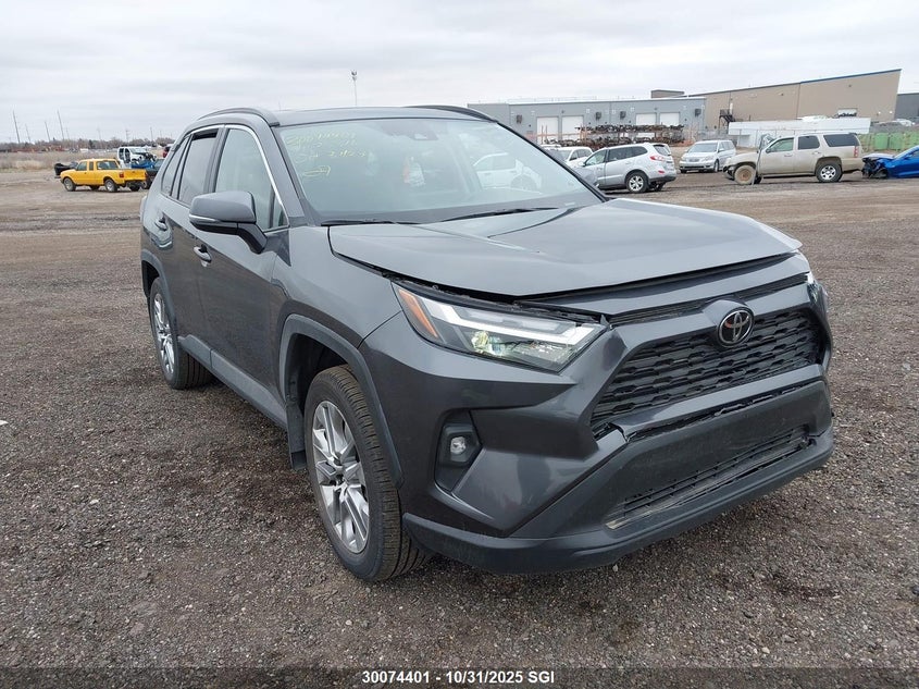 TOYOTA RAV4 XLE/XLE PREMIUM