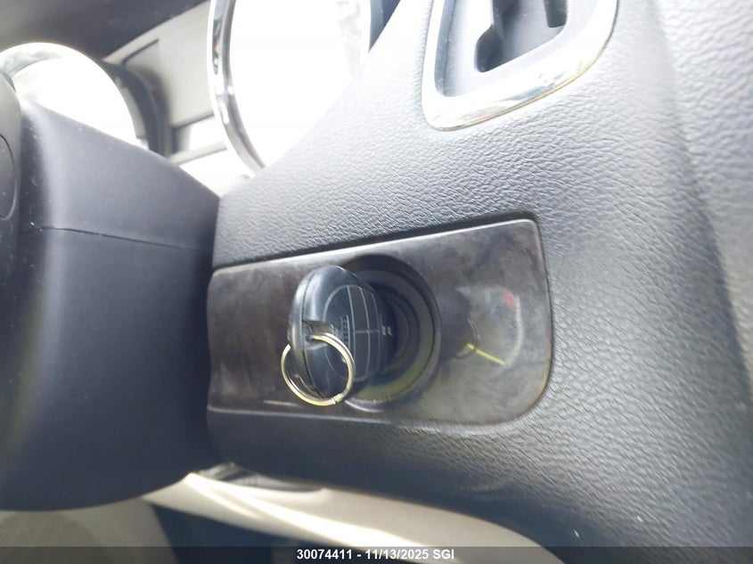 2011 Dodge Grand Caravan Express VIN: 2D4RN4DG4BR653255 Lot: 30074411