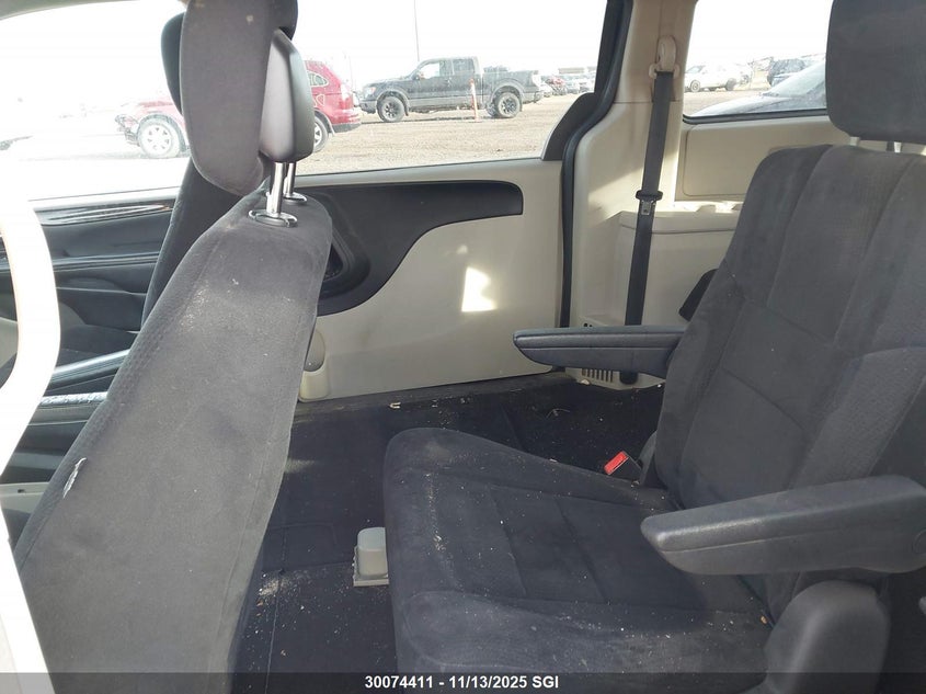 2011 Dodge Grand Caravan Express VIN: 2D4RN4DG4BR653255 Lot: 30074411