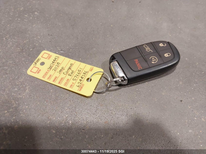 2024 Jeep Compass Latitude Lux VIN: 3C4NJDFN7RT576651 Lot: 30074443