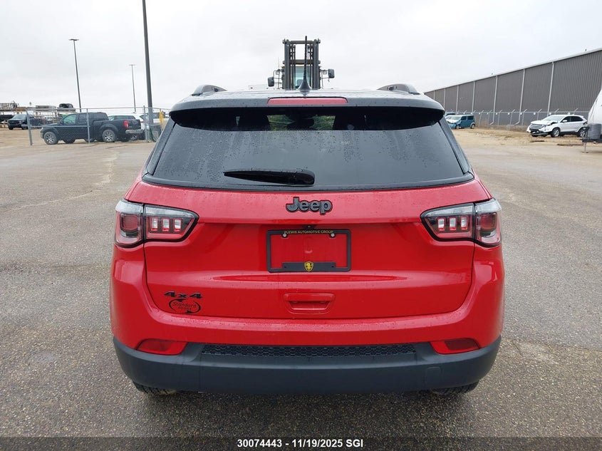 2024 Jeep Compass Latitude Lux VIN: 3C4NJDFN7RT576651 Lot: 30074443