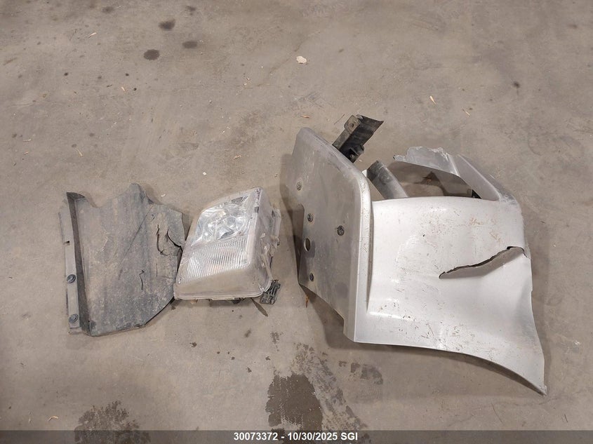 2007 Cadillac Srx VIN: 1GYEE637X70182989 Lot: 30073372