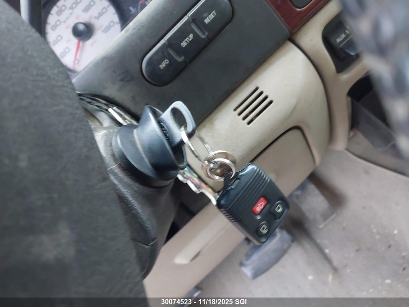 2005 Ford F350 Srw Super Duty VIN: 1FTWW31P55EC52214 Lot: 30074523