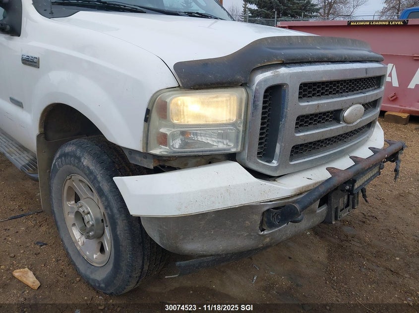 2005 Ford F350 Srw Super Duty VIN: 1FTWW31P55EC52214 Lot: 30074523