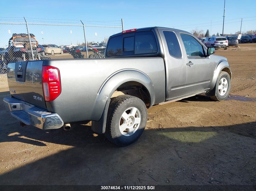 1N6AD06W07C402367 2007 NISSAN NAVARA (FRONTIER) photo no. 4