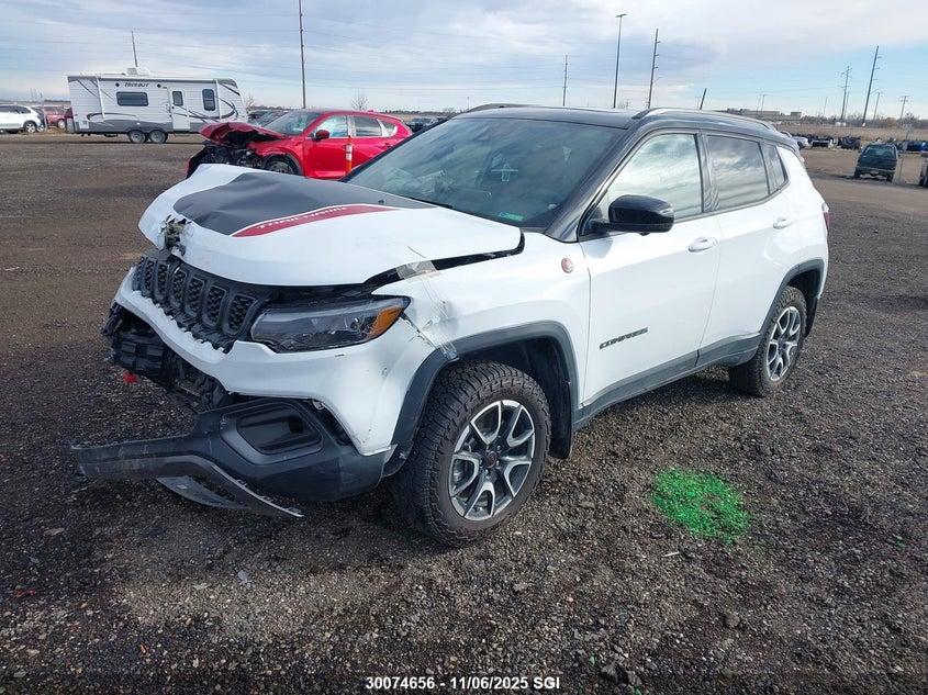 3C4NJDDN5ST572235 2025 JEEP COMPASS photo no. 2