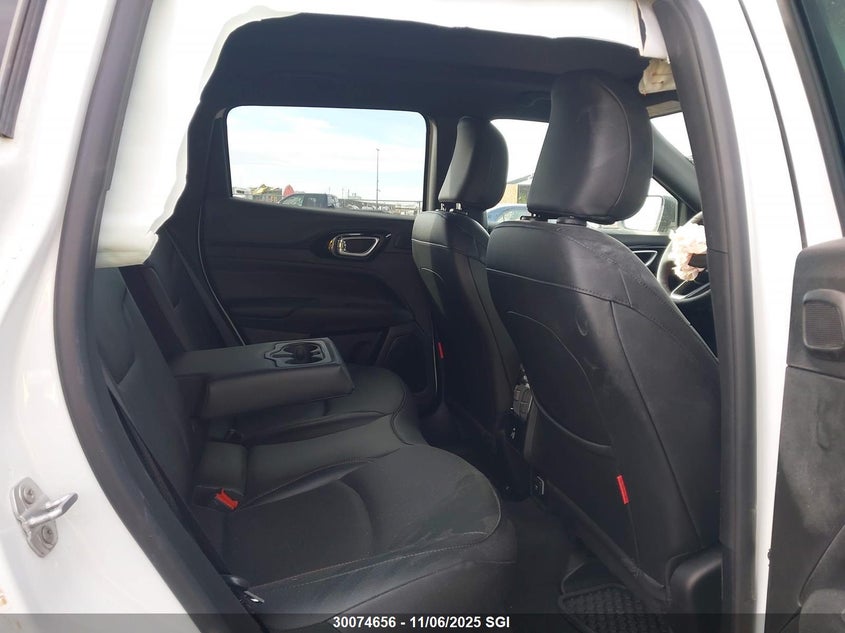 3C4NJDDN5ST572235 2025 JEEP COMPASS photo no. 8