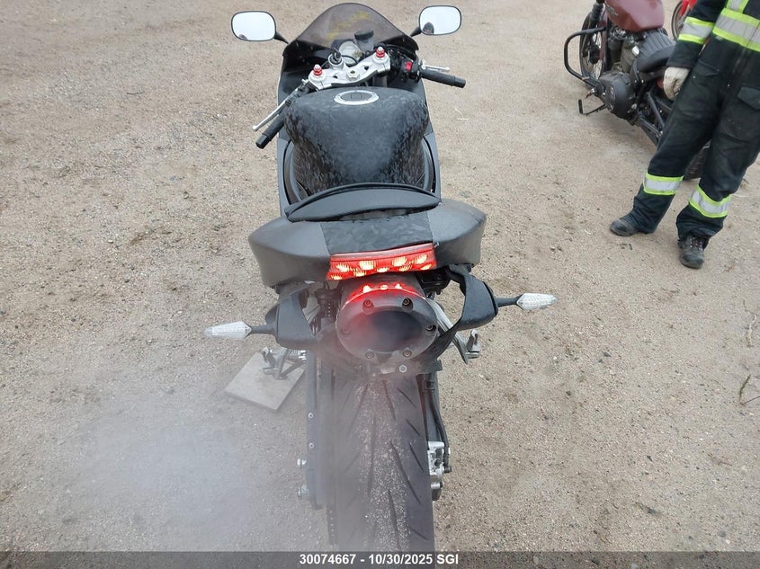 2006 Kawasaki Zx636 C1 VIN: JKBZXJD136A004046 Lot: 30074667