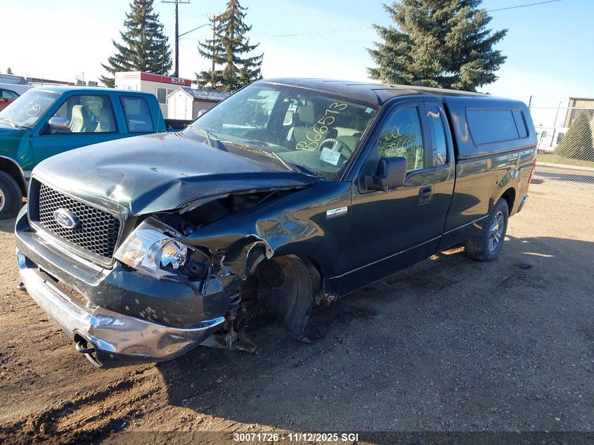 1FTRF14W25NB66573 2005 FORD F-150 photo no. 2