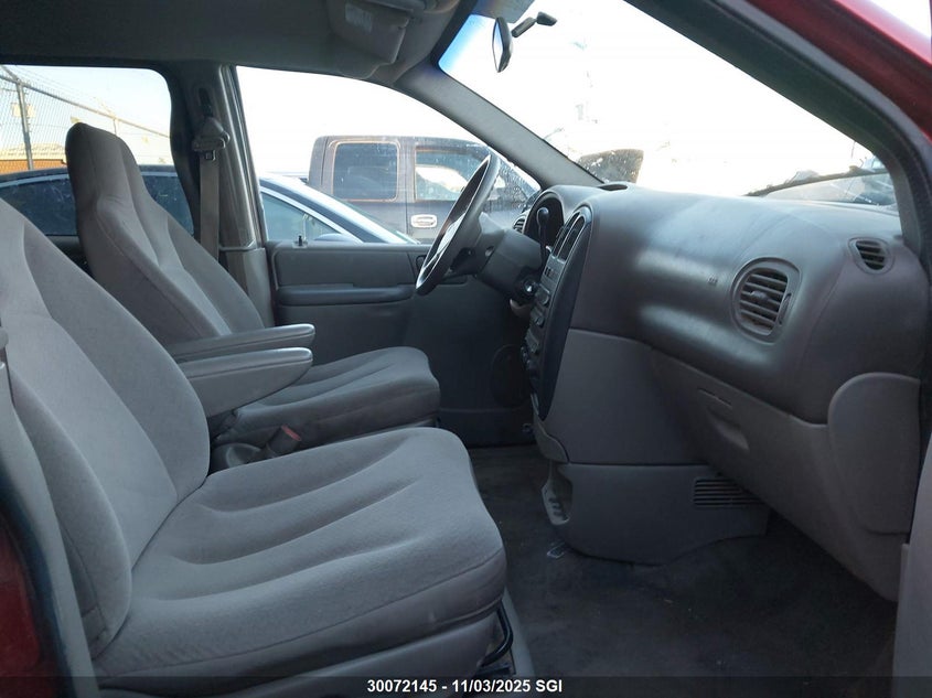 1B4GP25R42B669129 2002 DODGE CARAVAN photo no. 5
