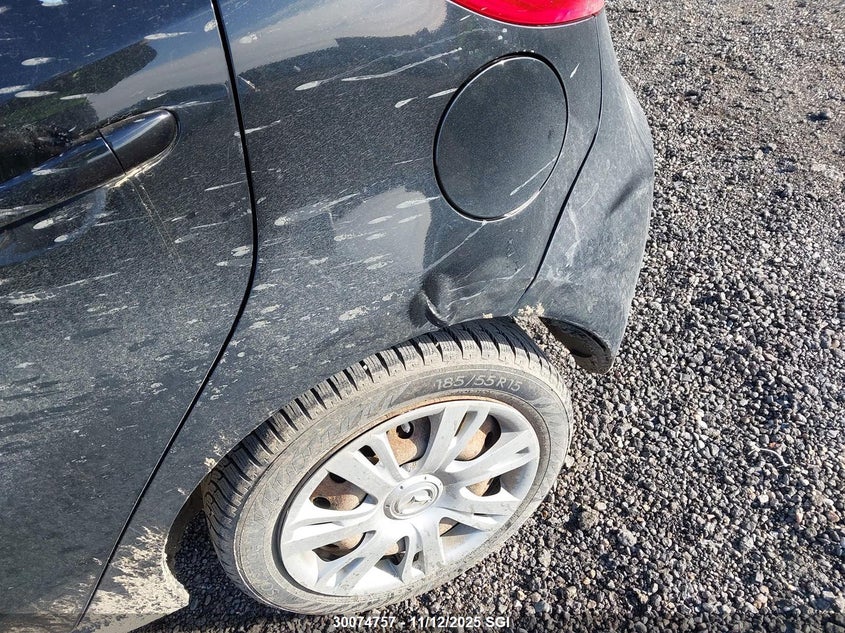 2014 Mazda Mazda2 Sport VIN: JM1DE1KY2E0182884 Lot: 30074757