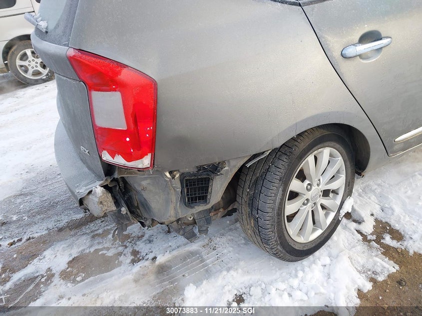 2012 Kia Rondo VIN: KNAHH8A88C7411587 Lot: 30073883