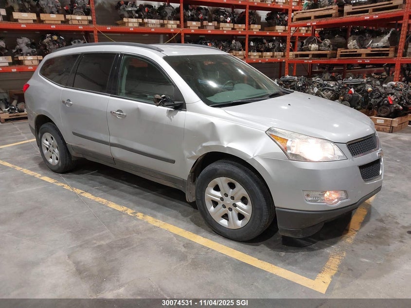 CHEVROLET TRAVERSE LS