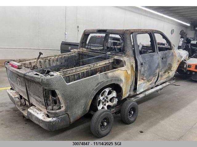 1C6RR7NM6JS356287 2018 RAM 1500 photo no. 3