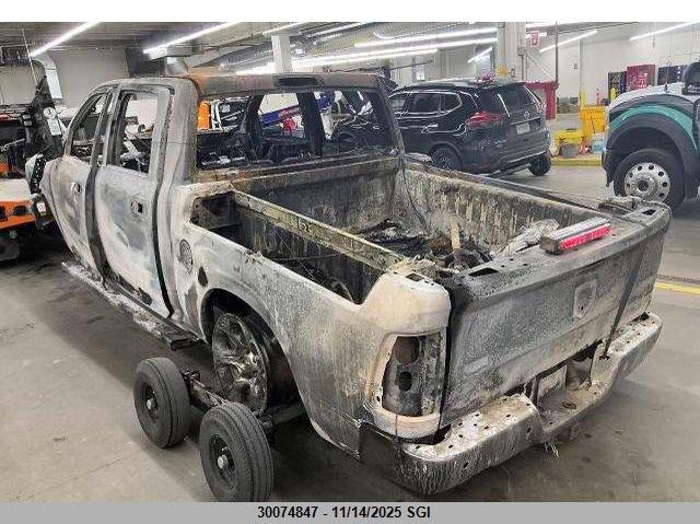1C6RR7NM6JS356287 2018 RAM 1500 photo no. 4