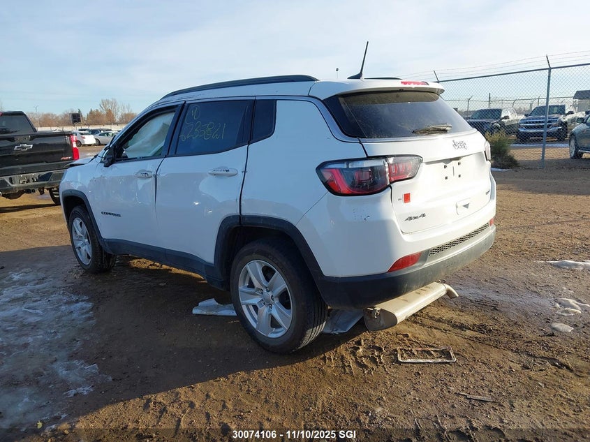 3C4NJDBB3NT150736 2022 JEEP COMPASS photo no. 3