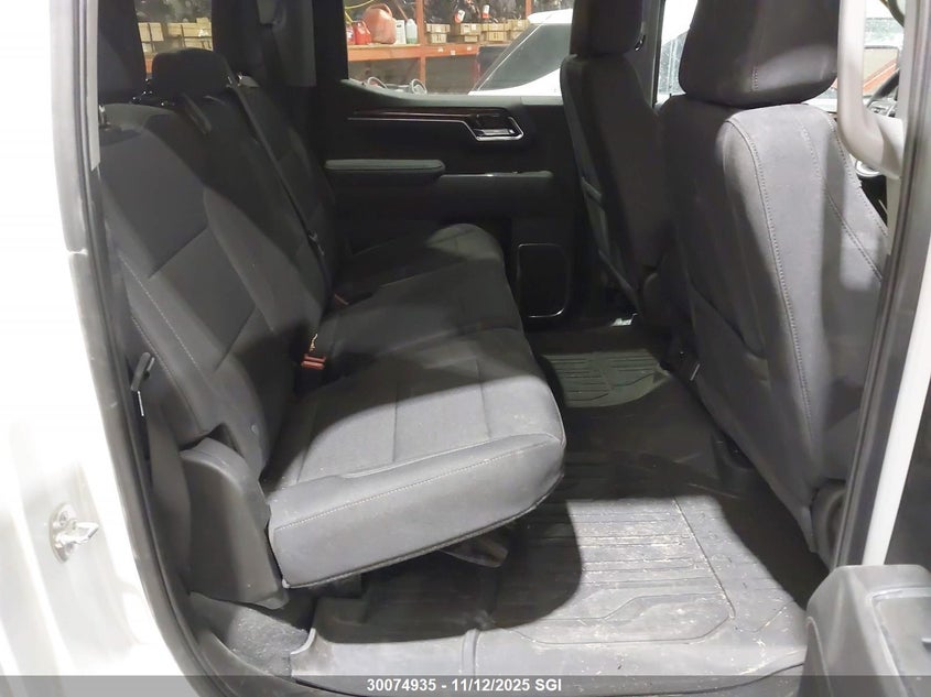 3GTUUBE8XSG355871 2025 GMC SIERRA photo no. 8