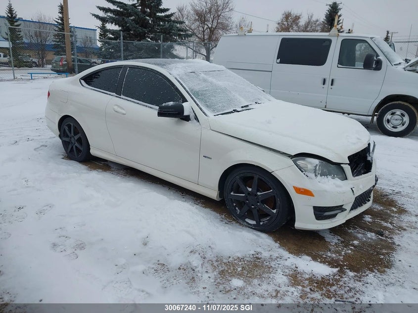WDDGJ8JBXCF910630 2012 Mercedes-Benz C 350 4Matic auction photo 1