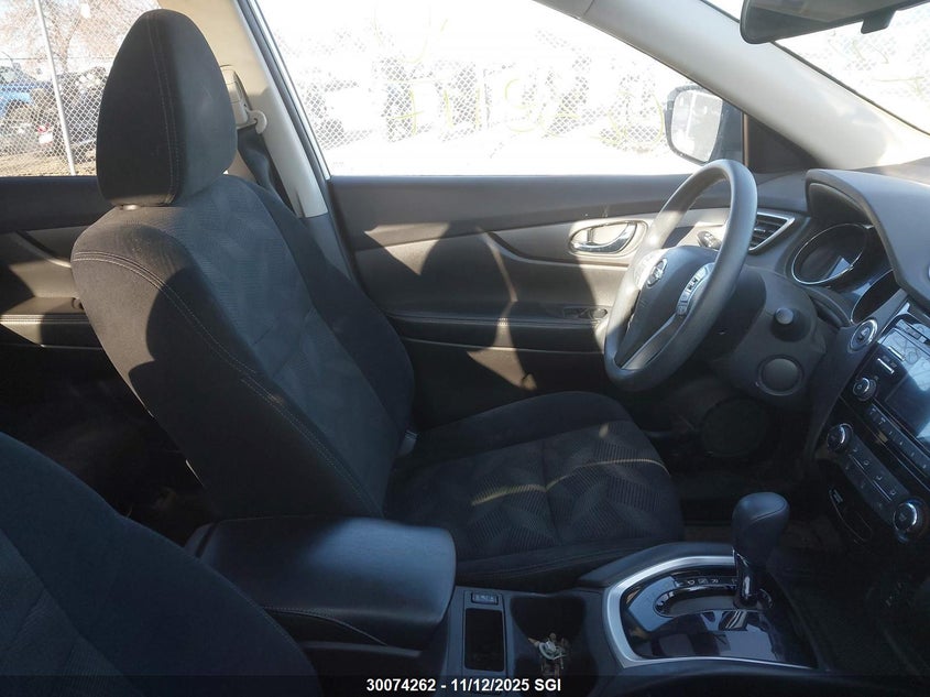 5N1AT2MV1FC822435 2015 NISSAN ROGUE photo no. 5