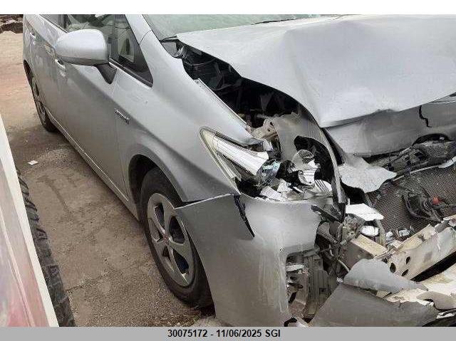 JTDKN3DU2C1522751 2012 TOYOTA PRIUS photo no. 8