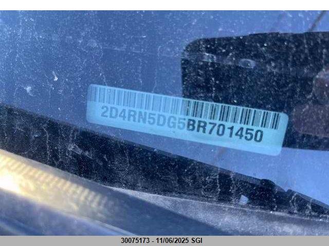2D4RN5DG5BR701450 2011 DODGE CARAVAN photo no. 8