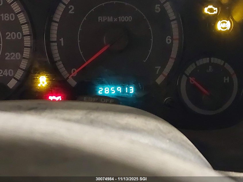 1J4GL48K26W259219 2006 JEEP LIBERTY (NORTH AMERICA) photo no. 16