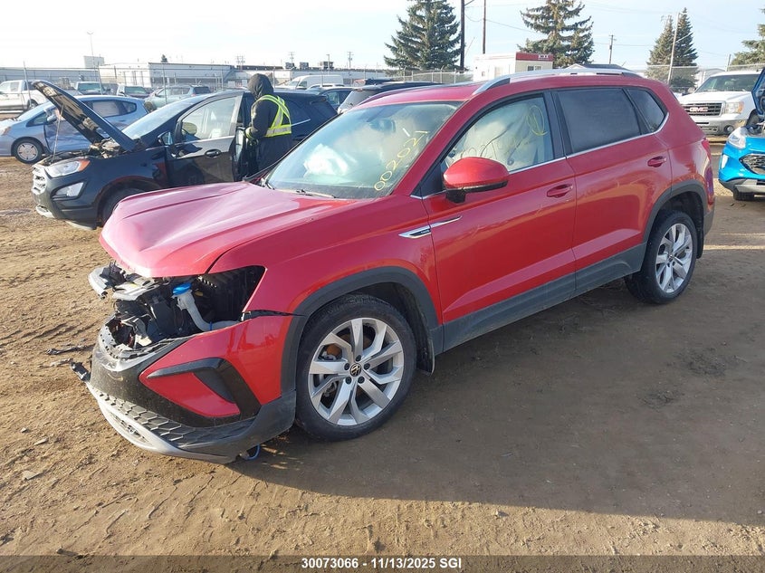 3VVEX7B27NM002021 2022 VOLKSWAGEN TAOS photo no. 2