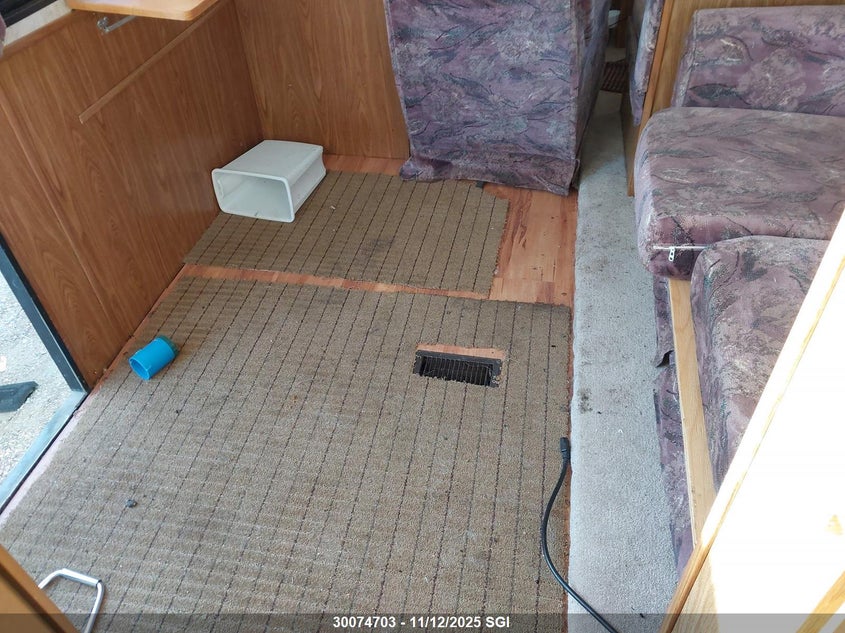 47CF20N21T1075270 1996   photo no. 11