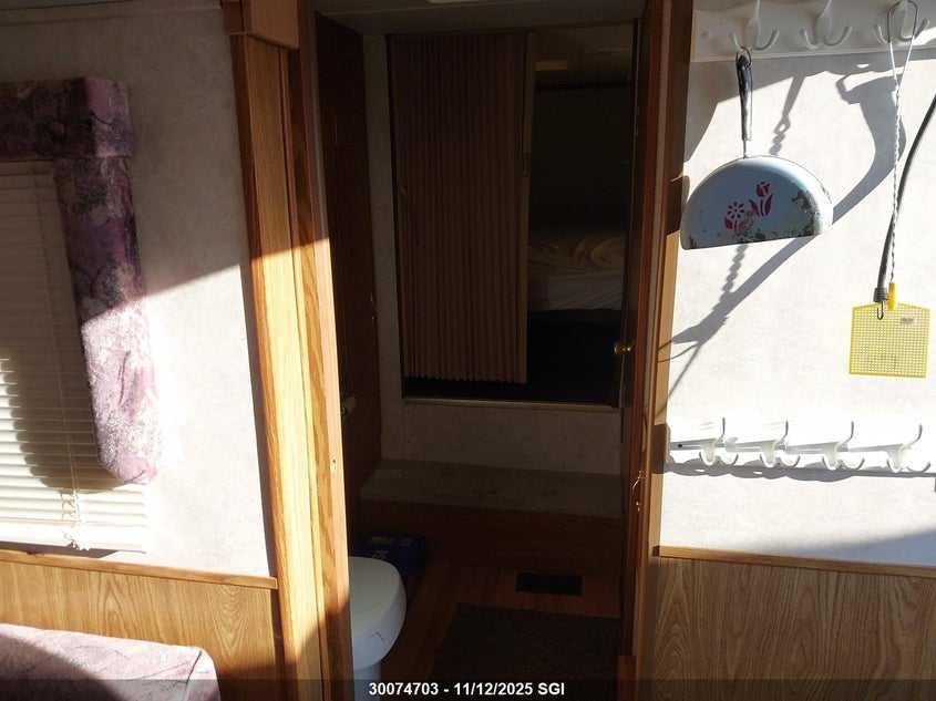 47CF20N21T1075270 1996   photo no. 7