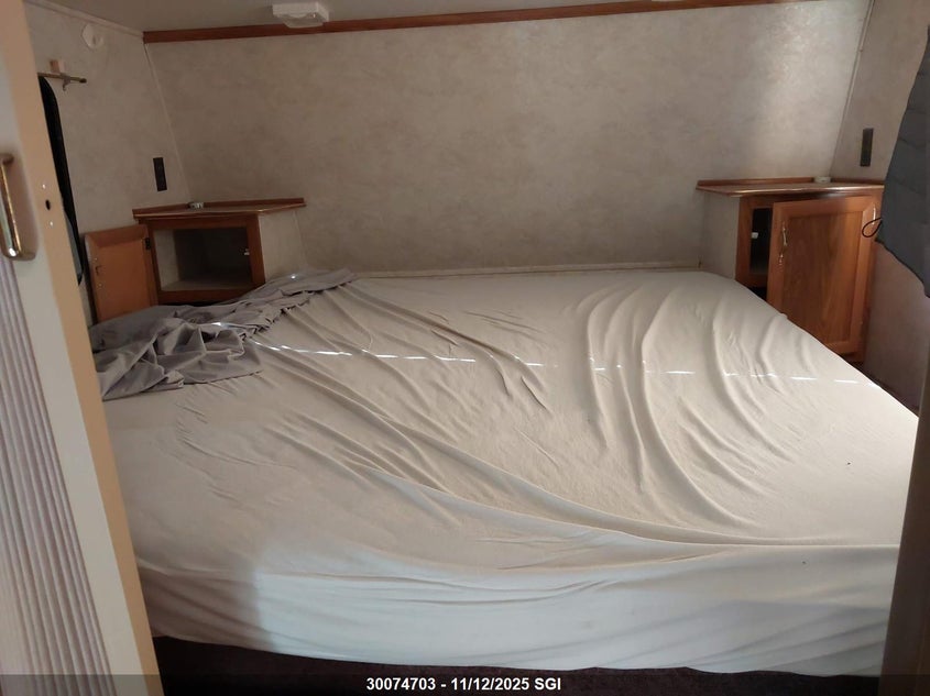 47CF20N21T1075270 1996   photo no. 9