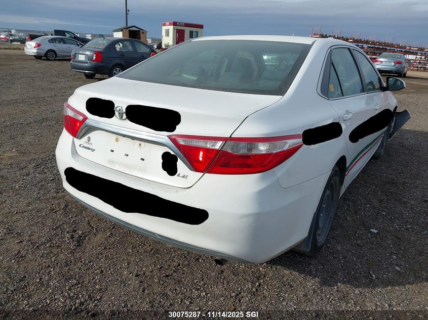 4T1BF1FK0HU383007 2017 TOYOTA CAMRY photo no. 4
