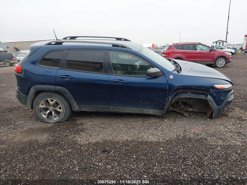 2018 Jeep Cherokee Trailhawk VIN: 1C4PJMBX2JD555815 Lot: 30075290