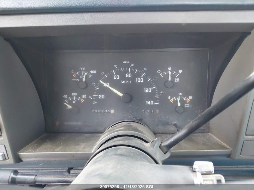 1993 Chevrolet Gmt-400 C1500 VIN: 1GCDC14H9PZ257968 Lot: 30075296