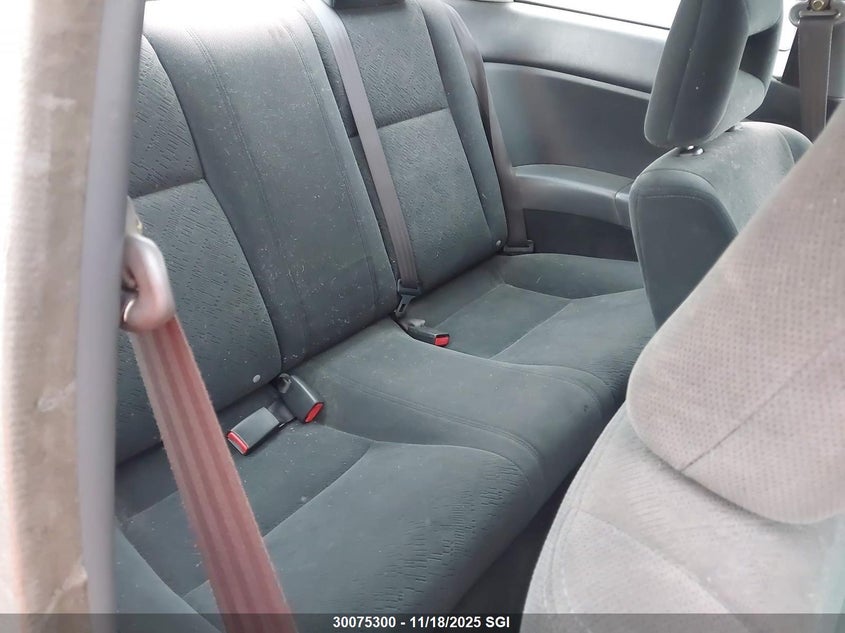 2003 Honda Civic Lx VIN: 1HGEM215X3L816492 Lot: 30075300