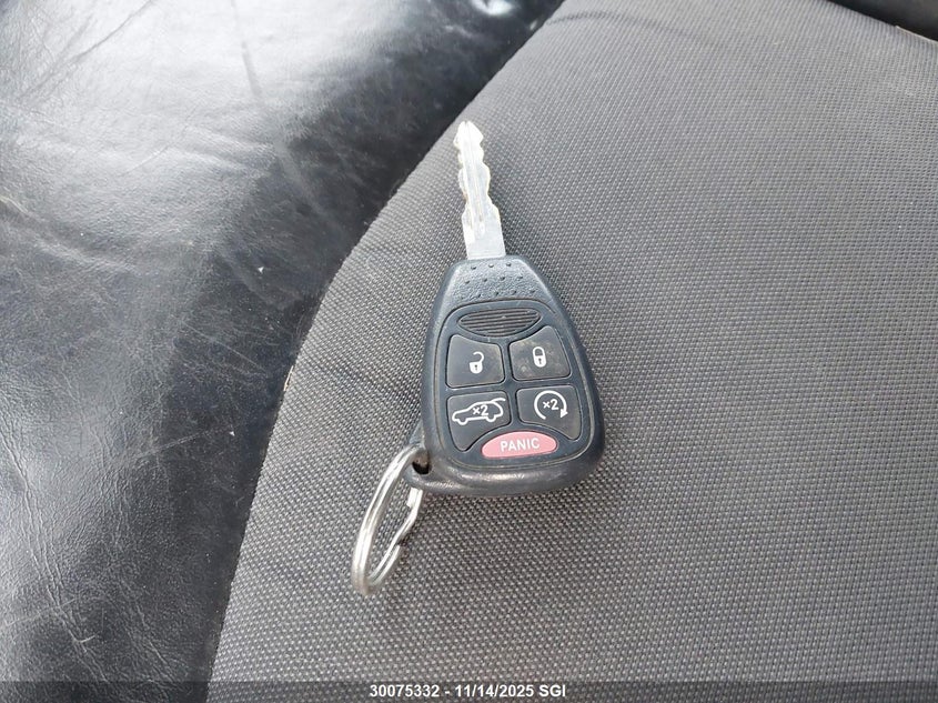 2012 Chrysler 200 Touring VIN: 1C3CCBBB3CN105920 Lot: 30075332