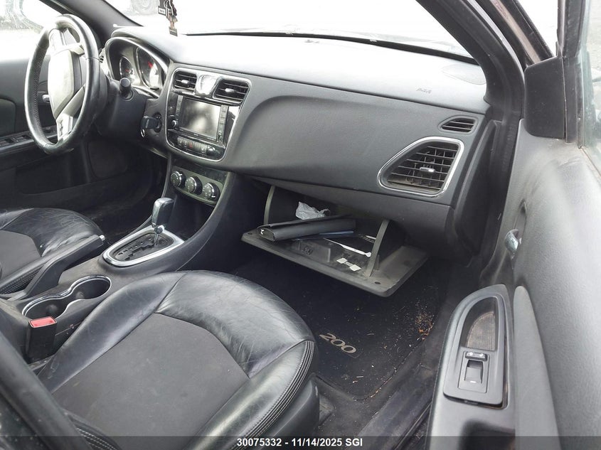 1C3CCBBB3CN105920 2012 CHRYSLER 200 photo no. 5